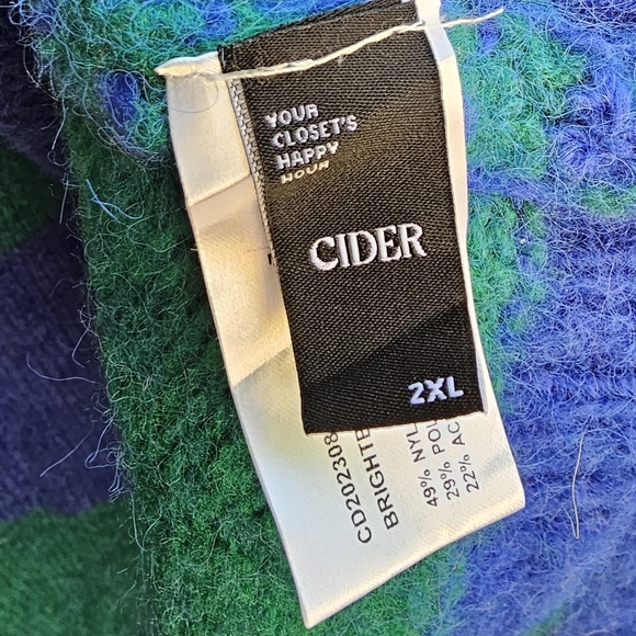 Long Knit Vibrant Blue and Green Barrel Arm Cardigan 2XL - Picture 2 of 3